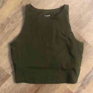 Old Navy Workout Crop Top